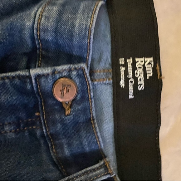 Jeans - Picture 4 of 4